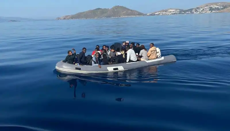 Bodrum'da 25 Düzensiz Göçmen Ele Geçirildi: Sır Perdesi Aralanıyor