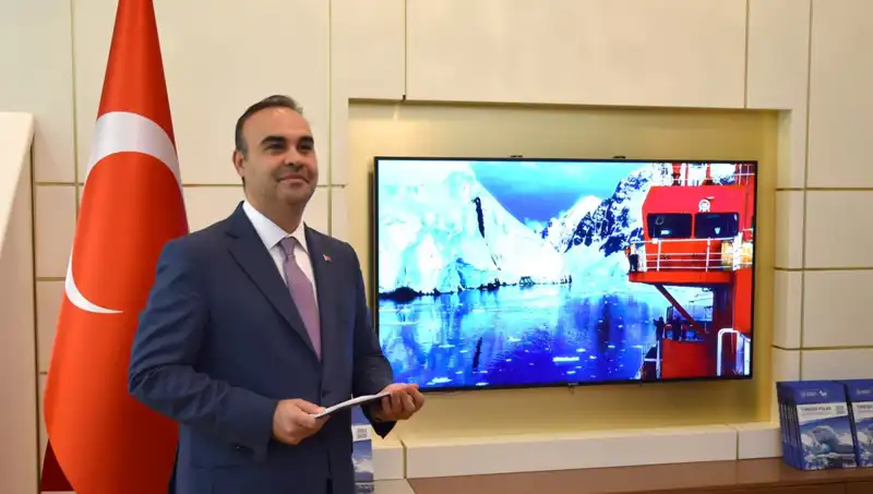 Türkiye, Antarktika'da Bilim Üssü Kurarak Küresel Araştırmalara Katılacak