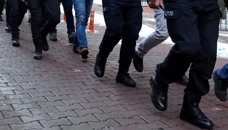 MİT ve Emniyet İş Birliğiyle FETÖ'ye Büyük Darbe Vuruldu!