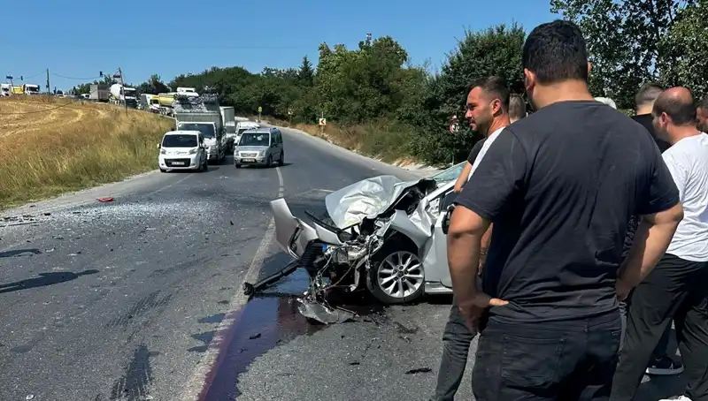 İstanbul’da Dehşet Veren Kaza: Kalp Krizi Geçiren Sürücü Otobüse Çarptı