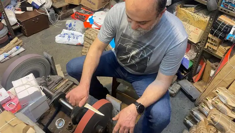 Enginar Bıçakçılarında Hasat Yoğunluğu: Ustaca El Becerisi ve Gelenekler